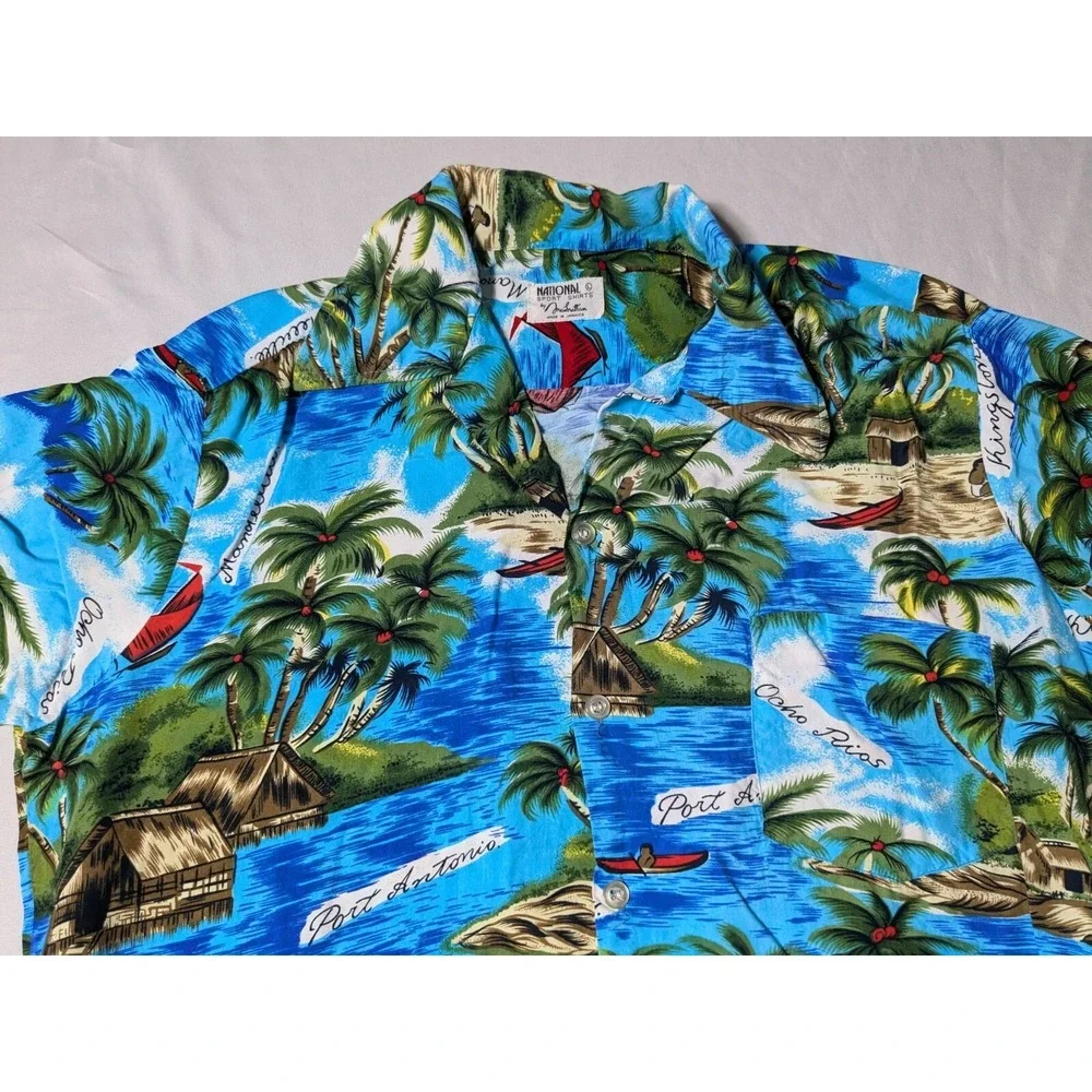 VTG NATIONAL SPORT SHIRTS MANHATTAN Men Large Blue‎ Tropical Jamaican Camp Shirt